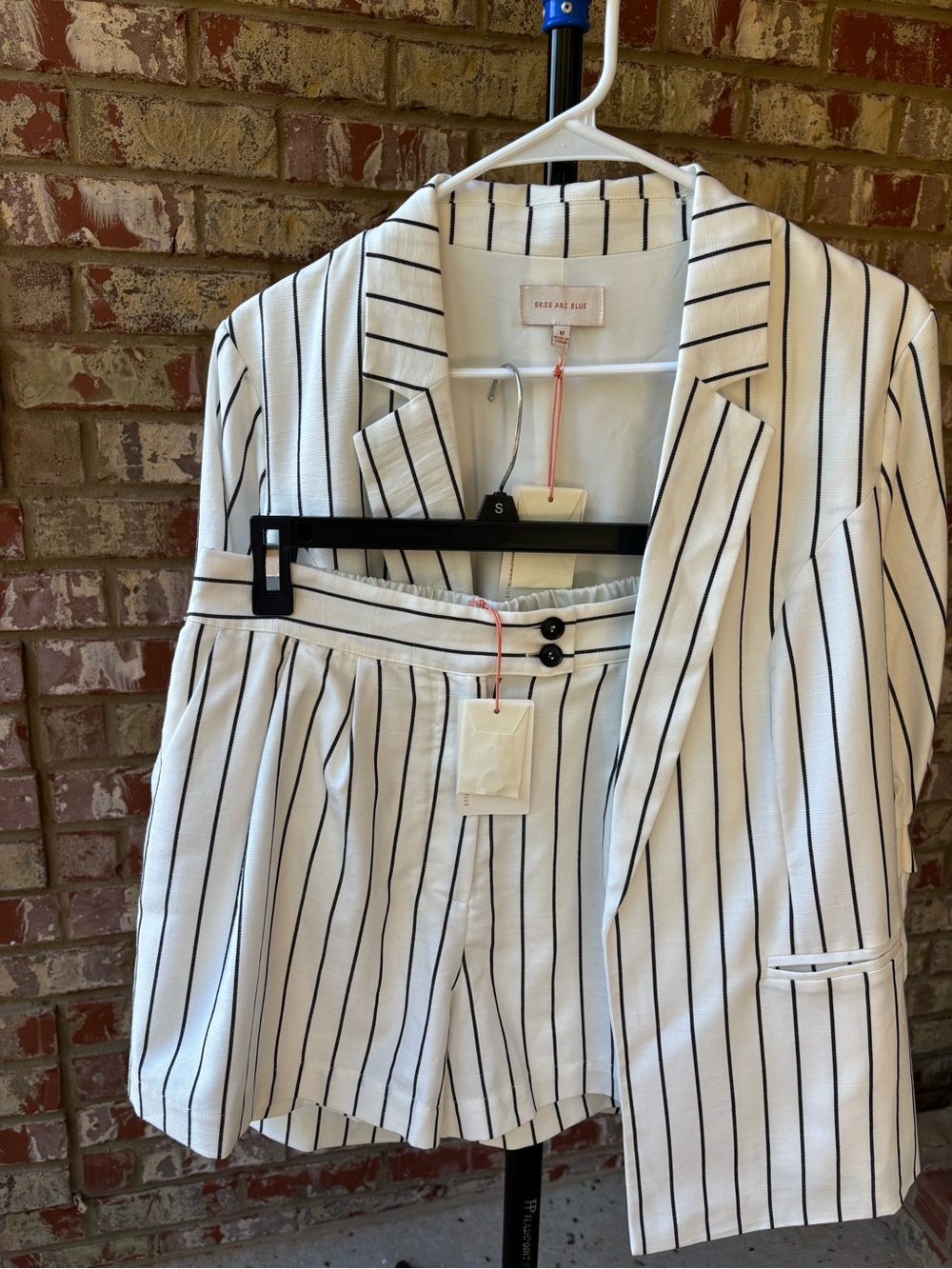 Skies Are Blue 2 Piece Pinstripe Blazer & Shorts Co-ord Set Professional Size M